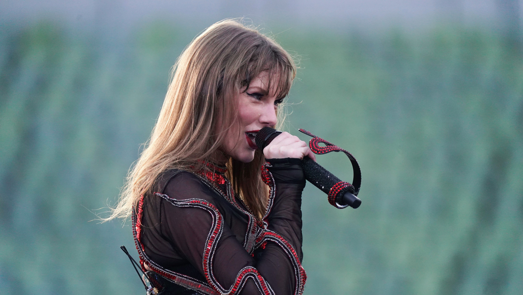 Готовы ли вы к этому? Taylor Swift в новом ре