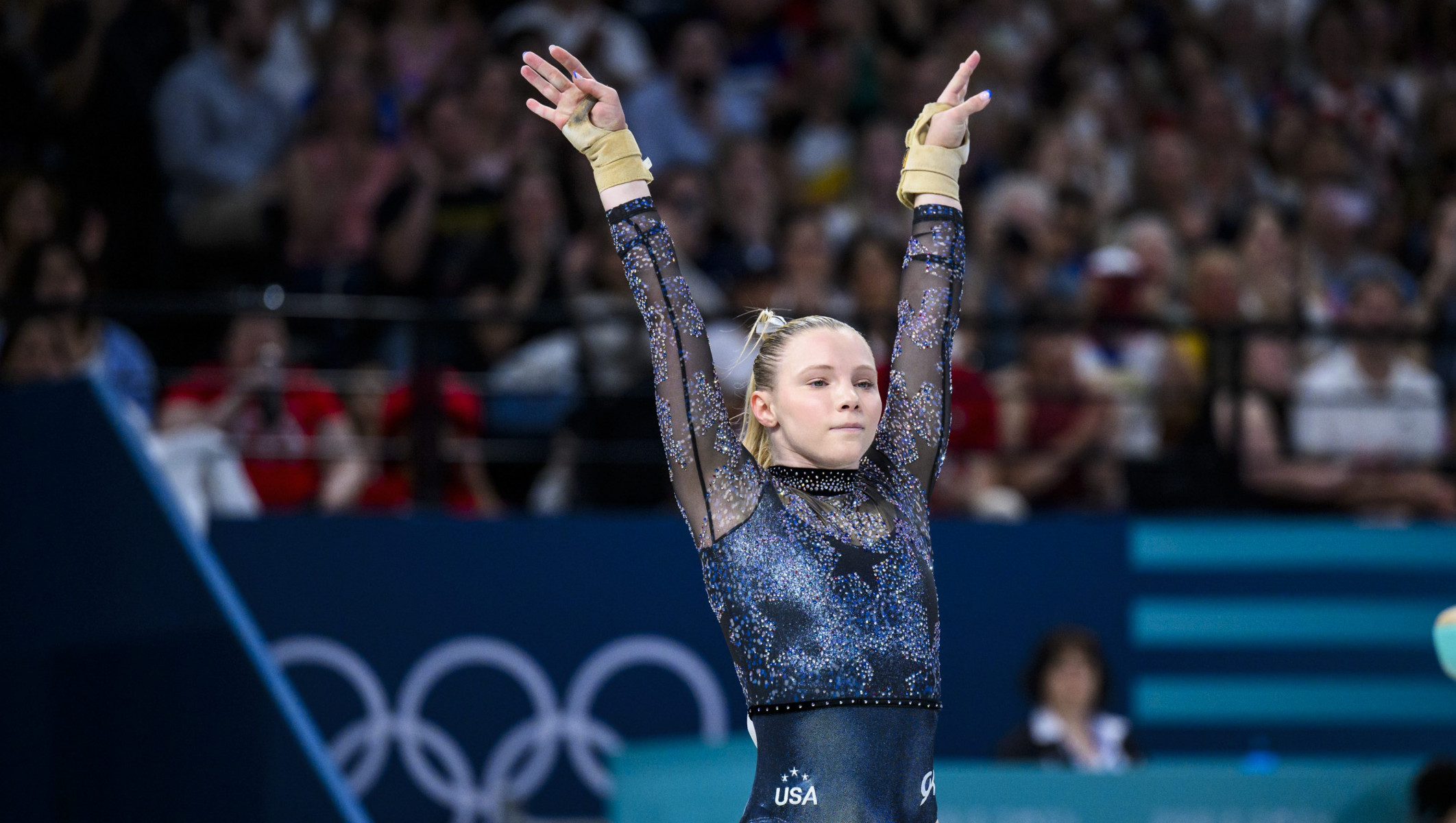 Jade Carey просыпается с золотой медалью в