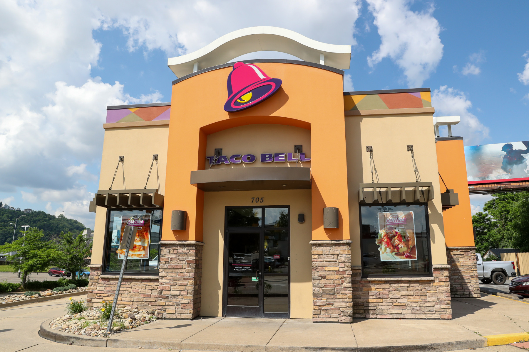 Taco Bell отмечает 20-летие Baja Blast с огранич