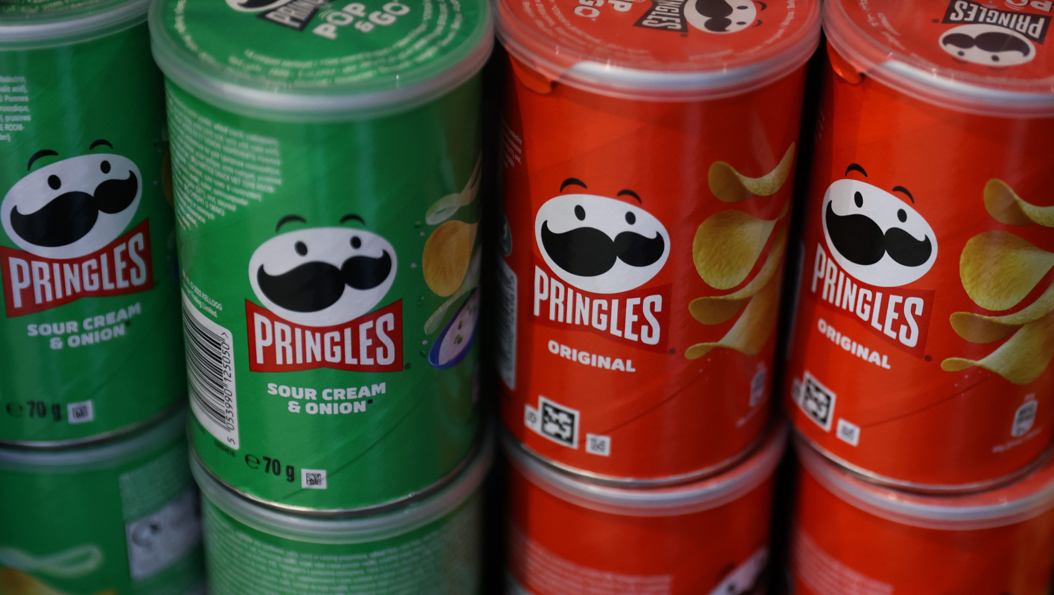 Mars приобретает производителя Pringles за $