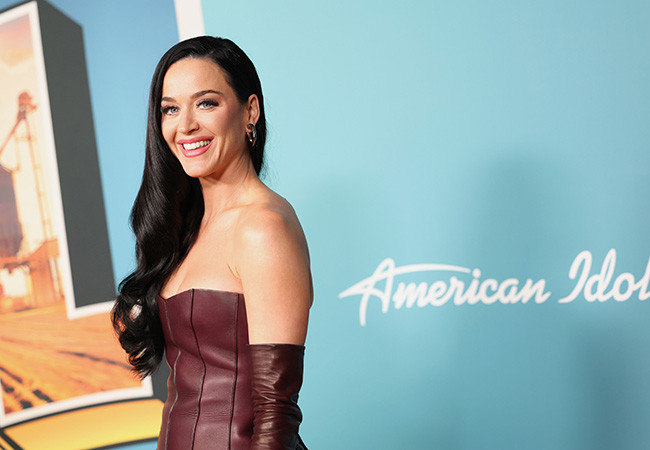 Райан Сикрест и судьи «American Idol» р