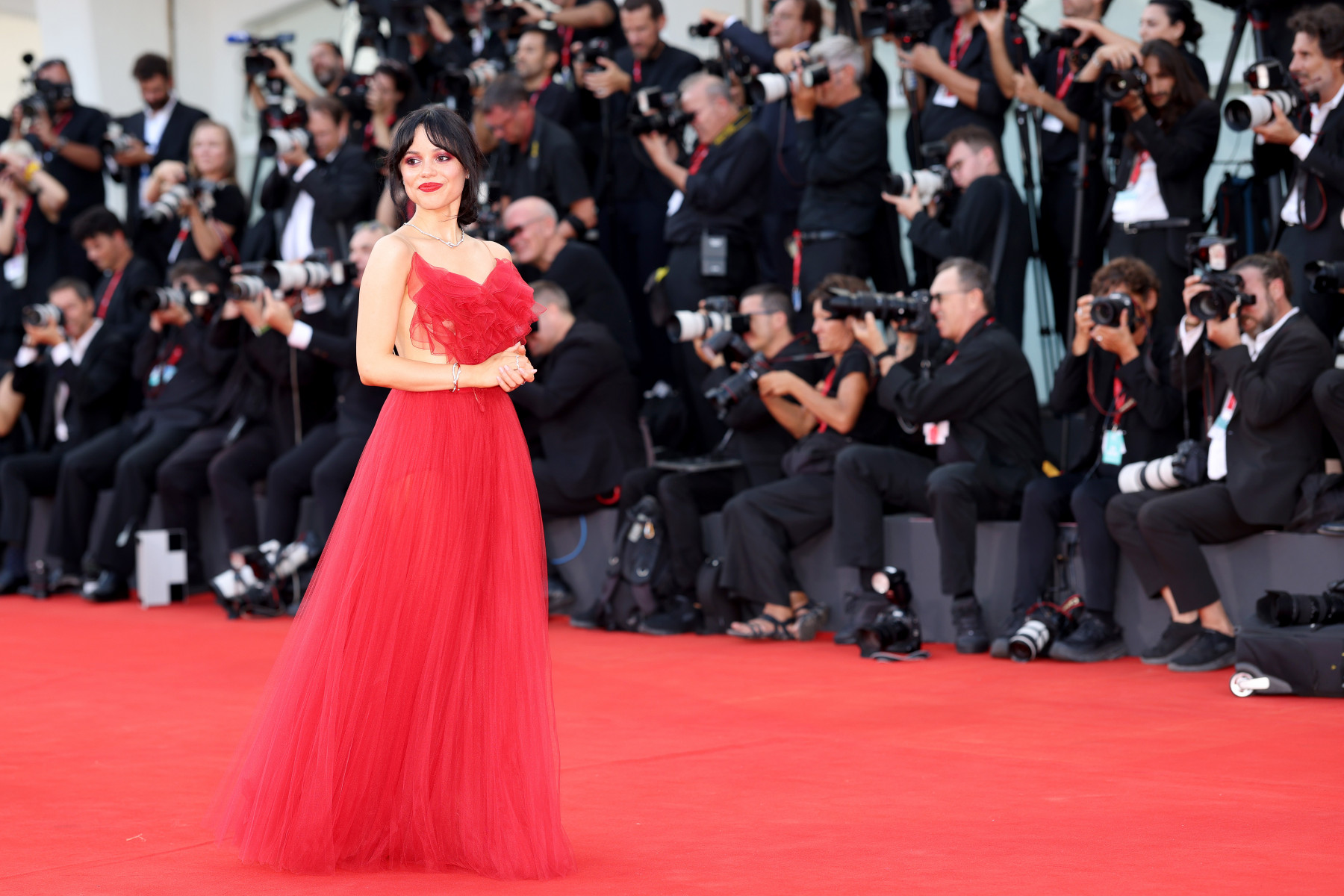Jenna Ortega почтила память матери Лидии Ди