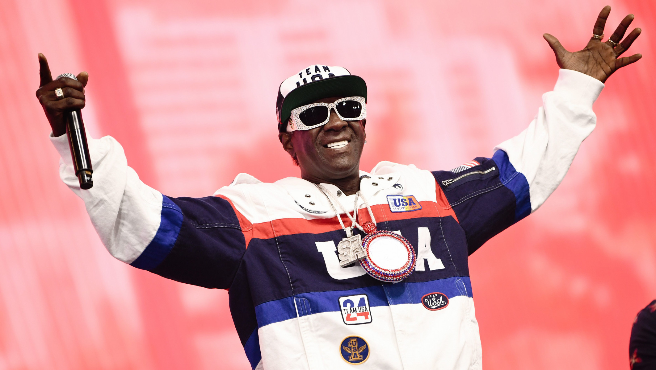 Флэйвор Флэйв поддерживает Team USA на Ол