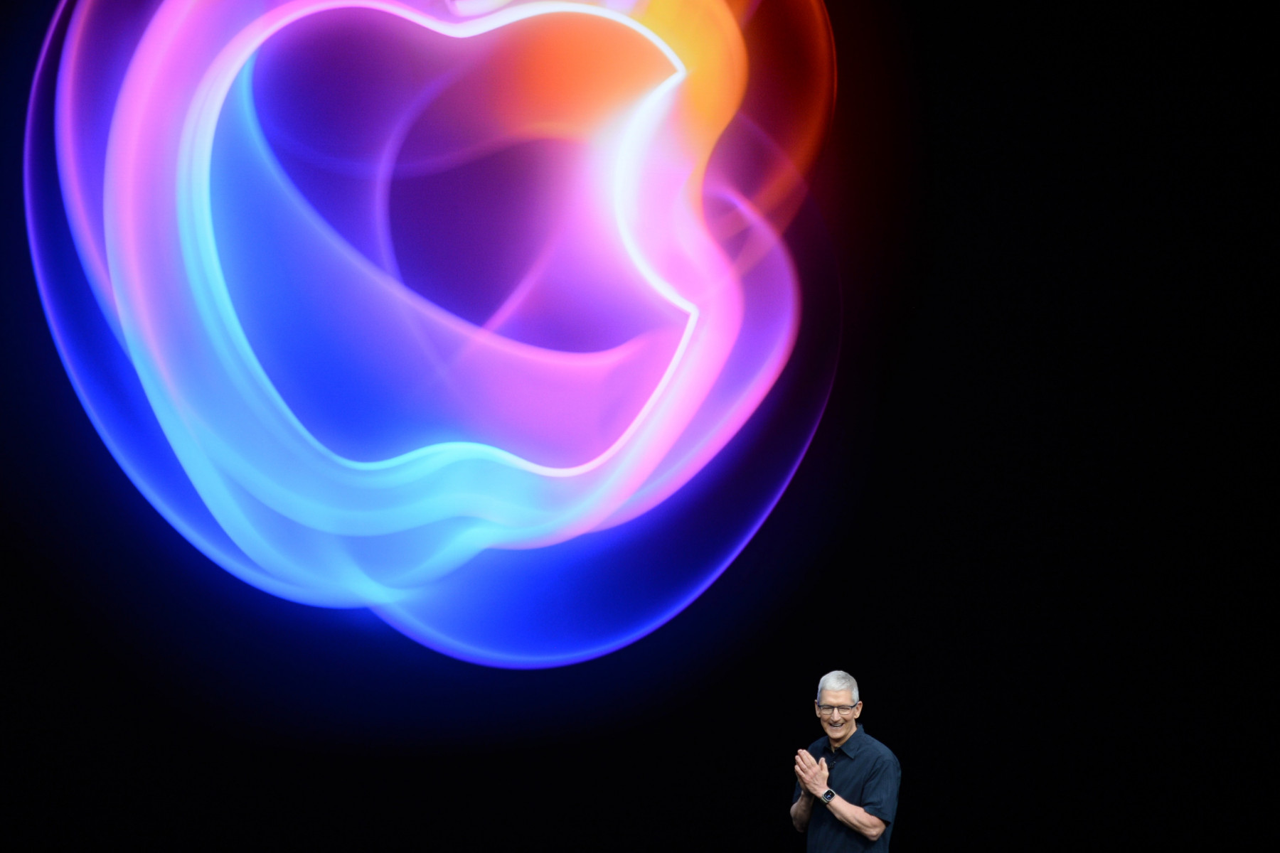 Apple представила новые iPhone 16 и Apple Watch Serie