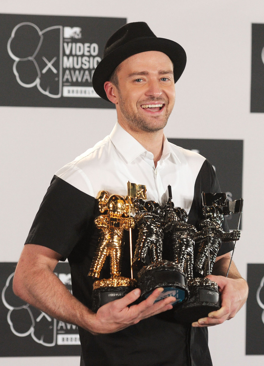 История награды Video Vanguard Award на MTV: от Дэ