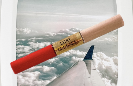 Новый консилер JetSet Cosmetics: Lost Luggage для свежего взгляда