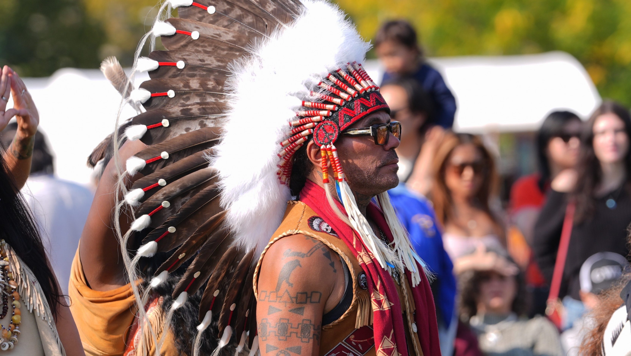Columbus Day vs Indigenous Peoples' Day: разница и истор