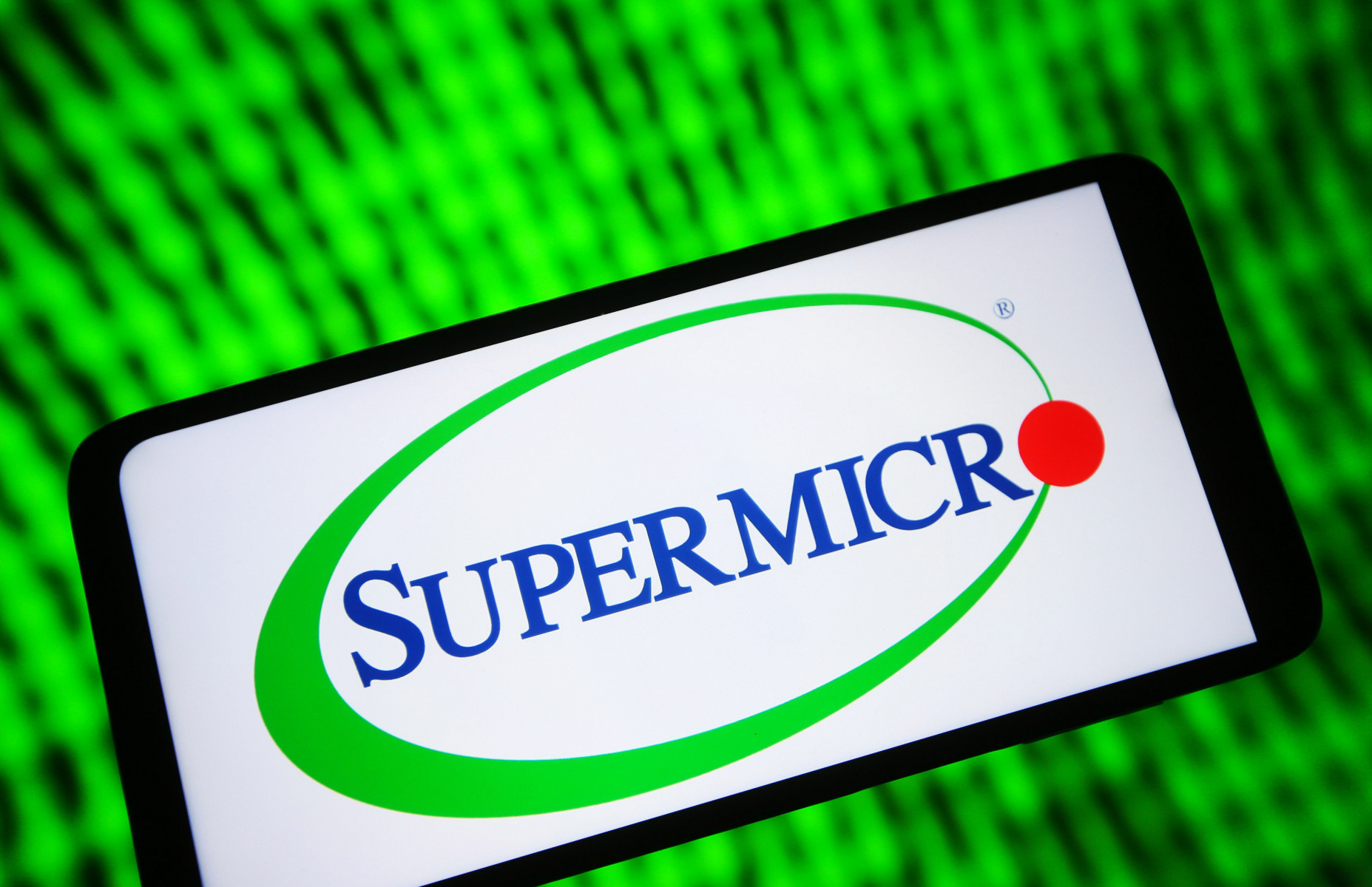 «Почему акции Super Micro Computer Inc. резко у