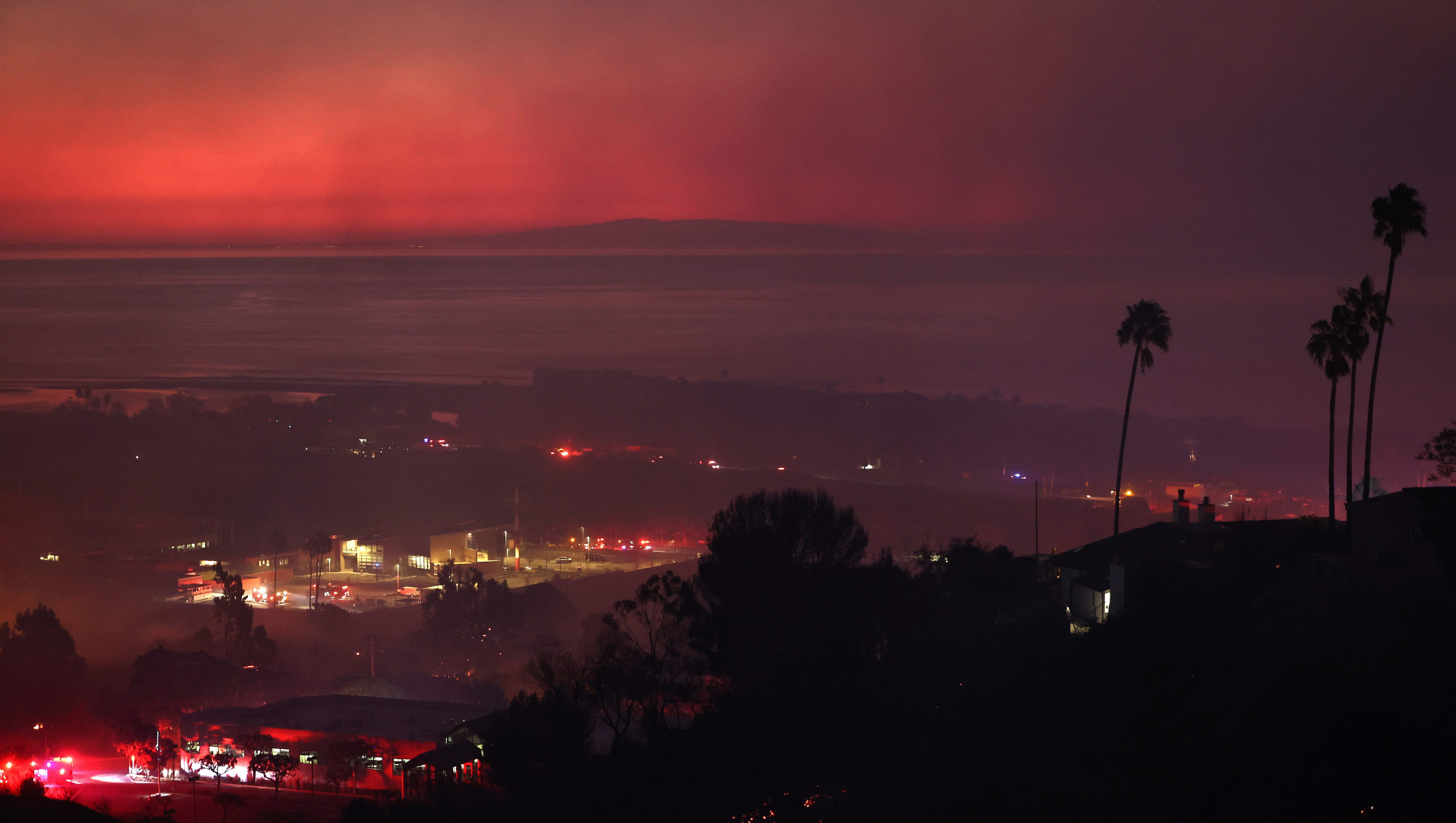 Пожар в Малибу: студенты Pepperdine University в