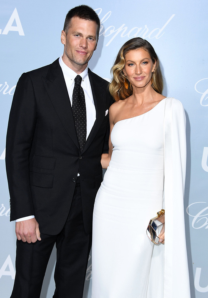 Tom Brady поздравил Gisele Bündchen и Bridget Moynahan с