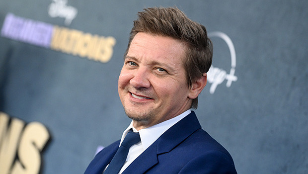 Джереми Реннер вернулся на большой эк
