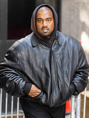Kanye West вызвал новый скандал с рекламой
