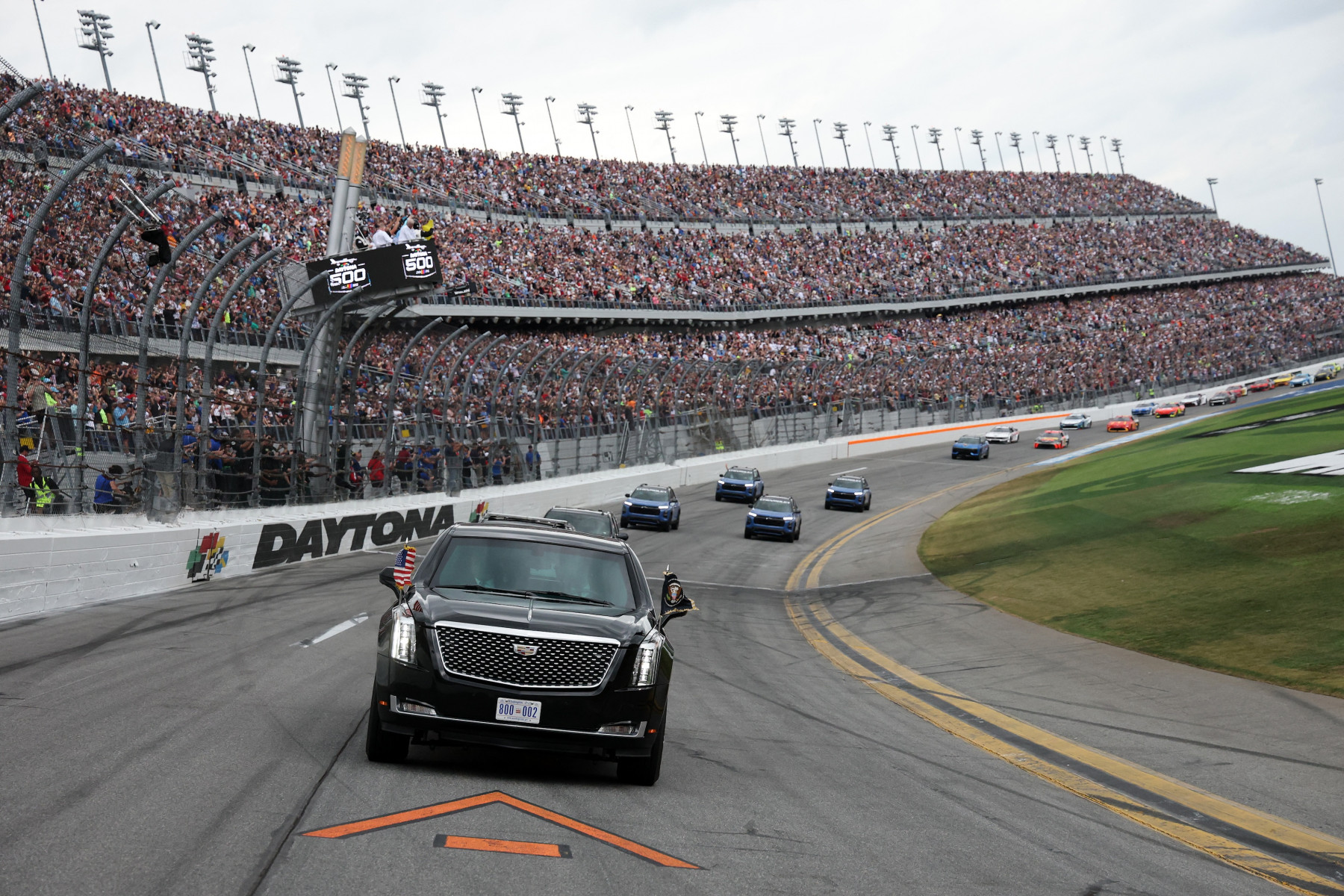 Президент Трамп посетил Daytona 500 в 2025 го