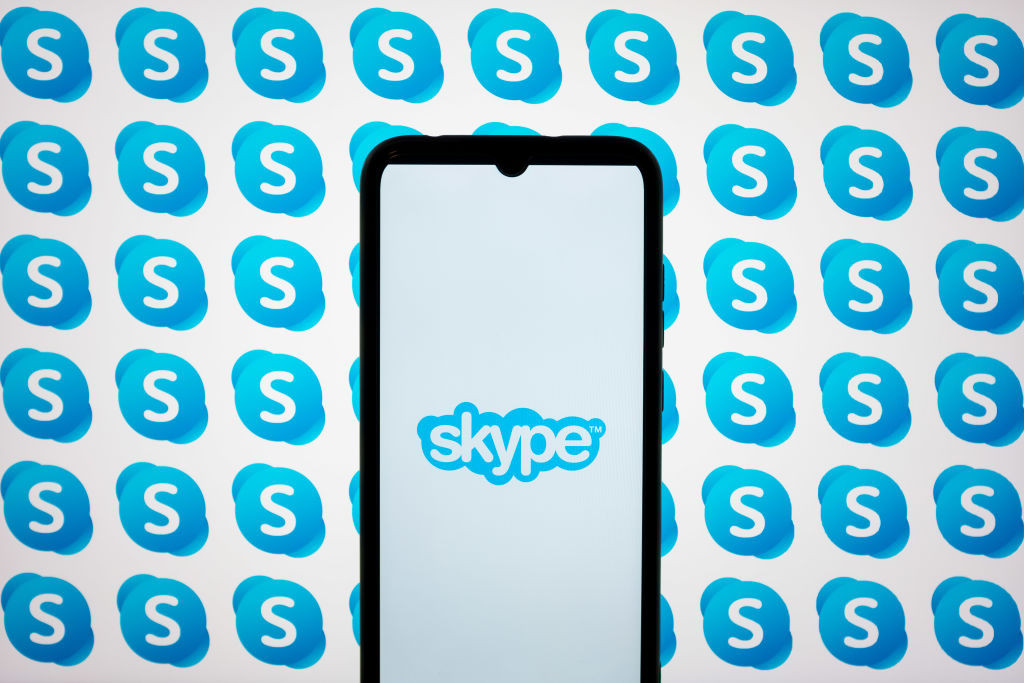 Microsoft закрывает Skype: почему и что дальш
