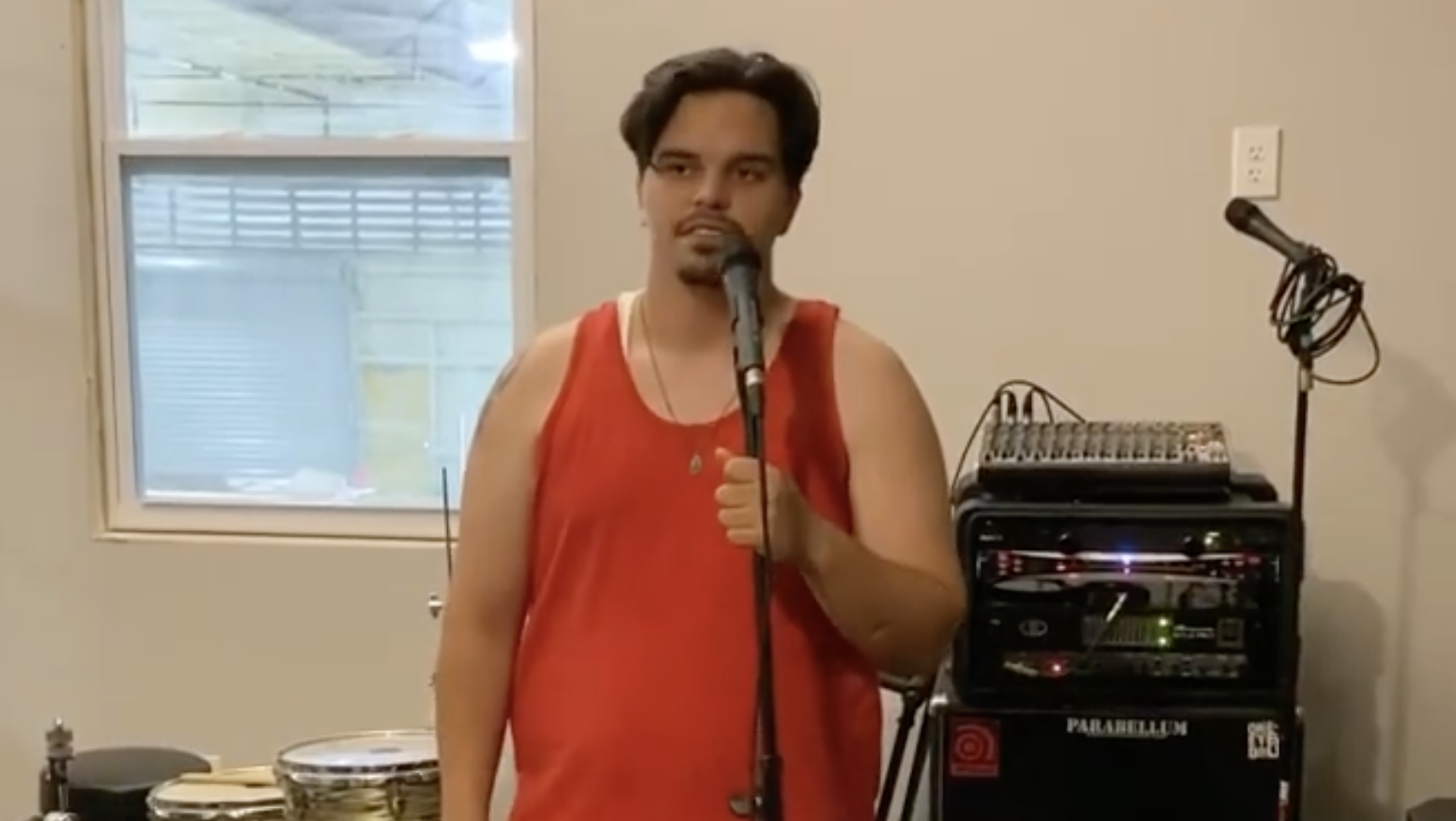 Умер Даг Кайкер, участник American Idol, вызв