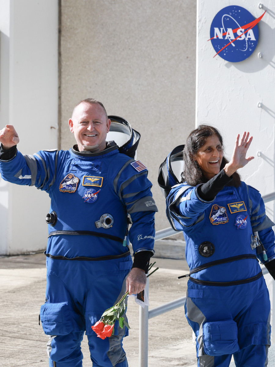 Астронавты Вильямс и Уилмор вернутся