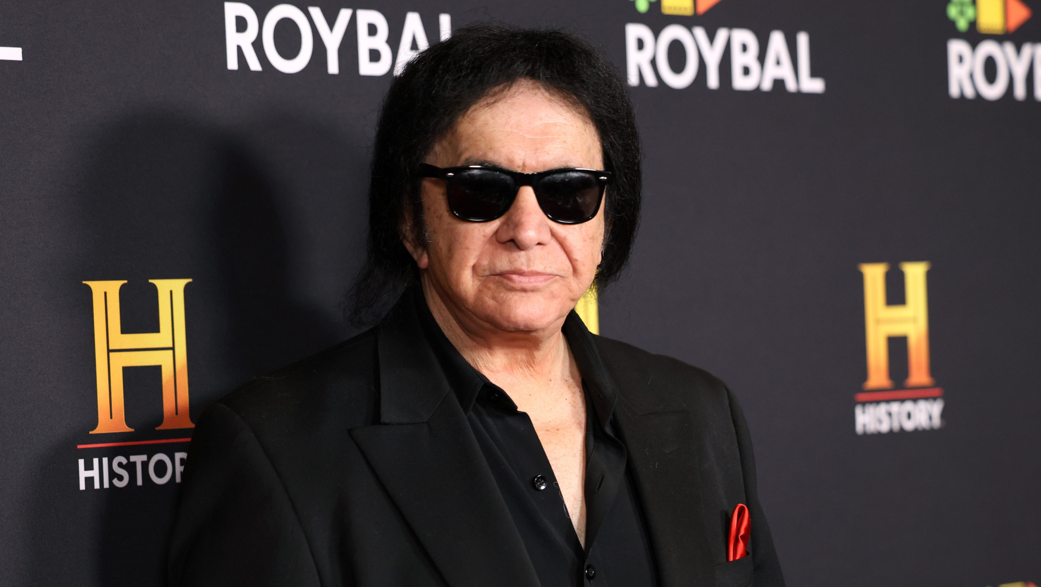 Гене Симмонс из KISS попал в аварию и был