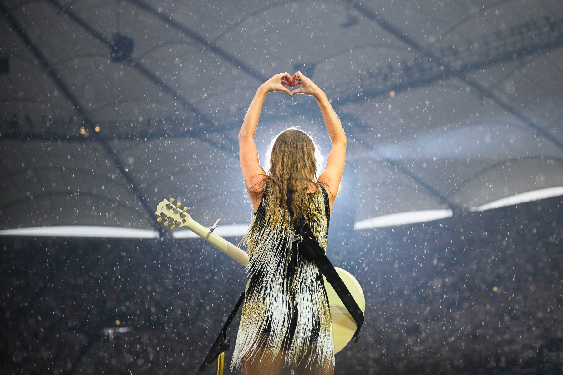 Taylor Swift завершает свой рекордный тур Era