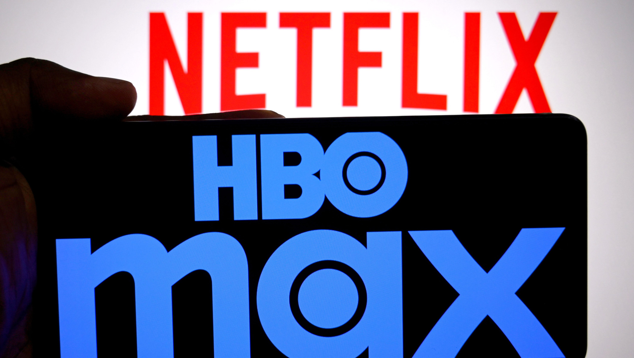 Netflix покупает Warner Bros. Discovery: что ждет по