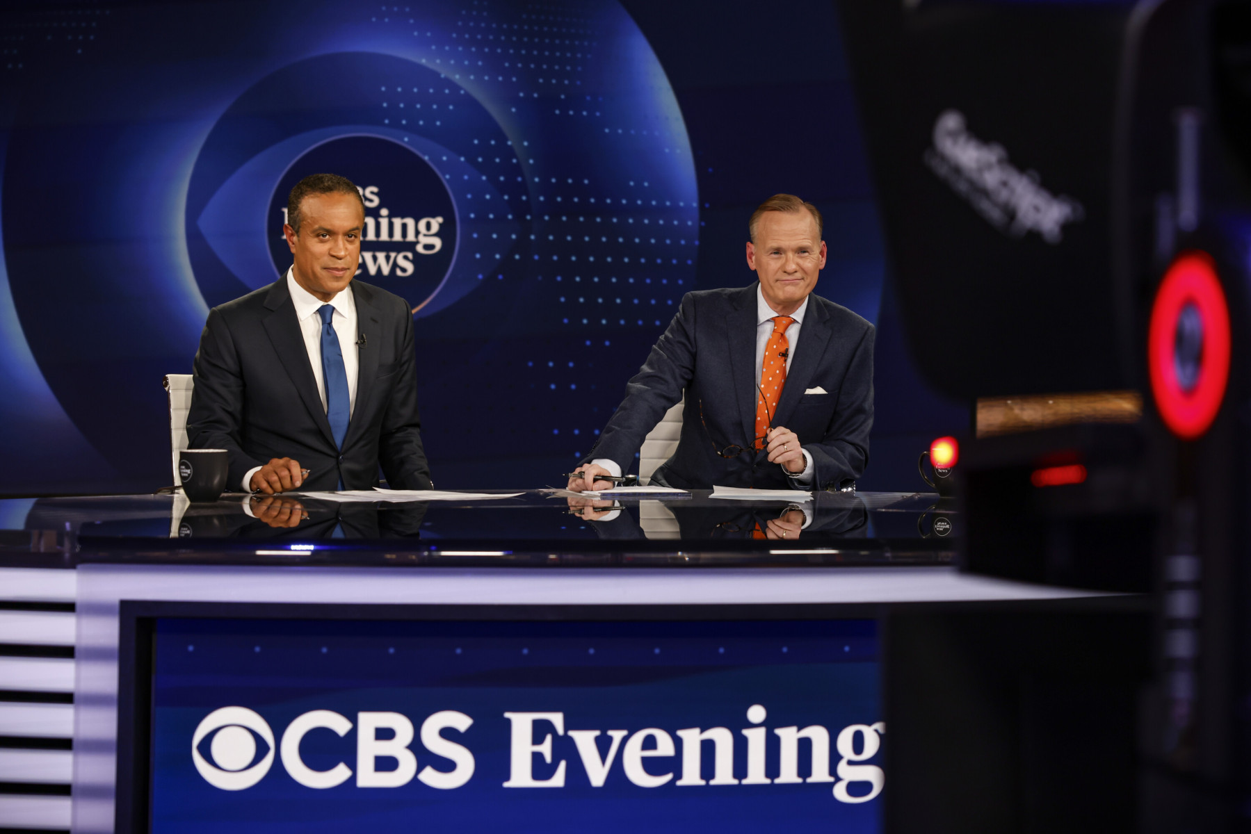 Будущее CBS Evening News после ухода ведущих