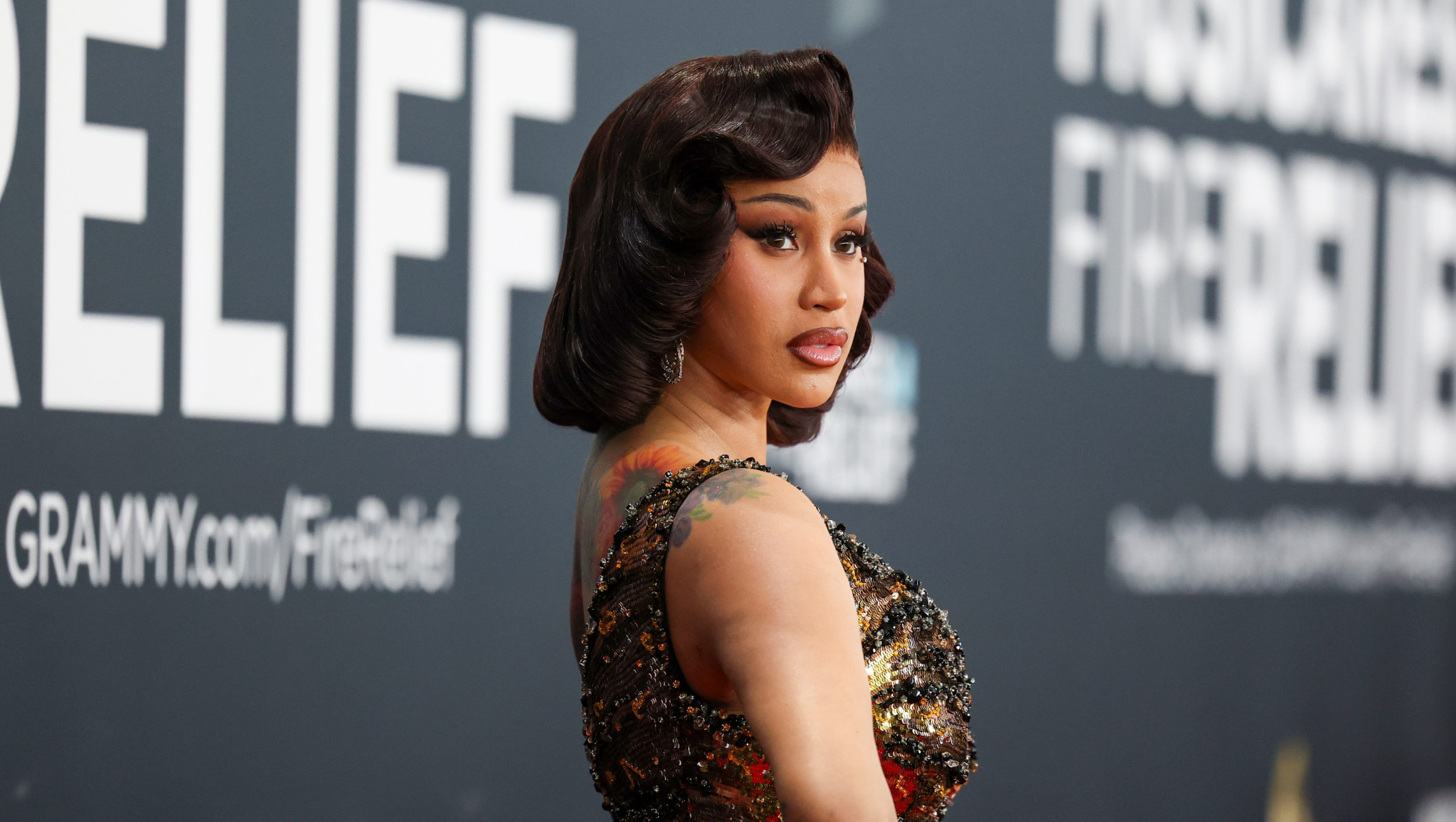 Родители Cardi B: правда о семье и детстве
