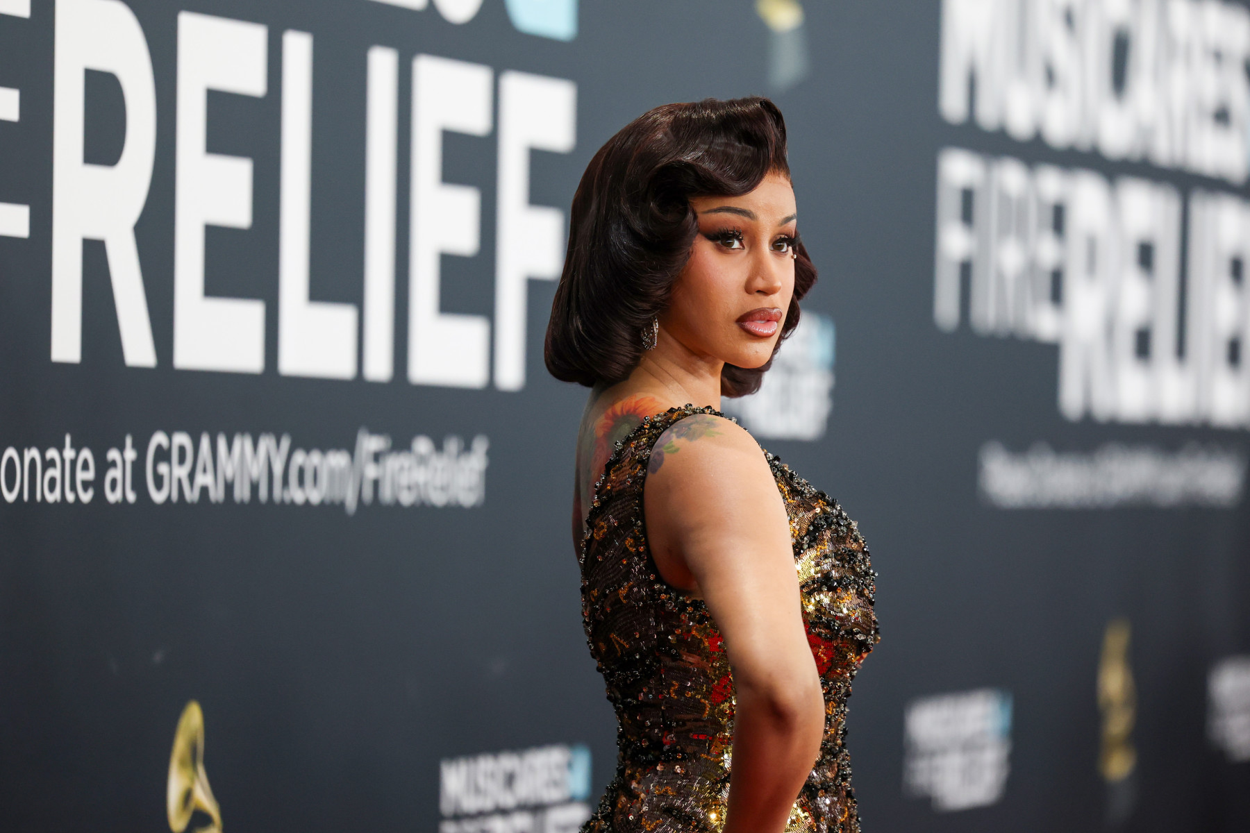 Родители Cardi B: правда о семье и детстве