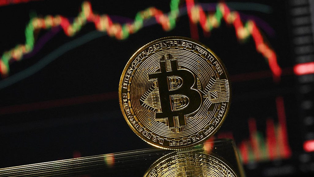 Падение биткойна на 10 процентов: причи