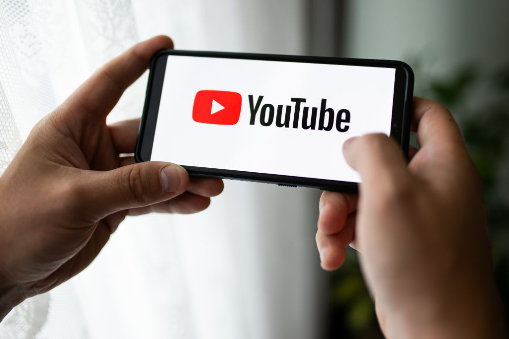 Проблемы с YouTube 17 февраля 2026 года: что п