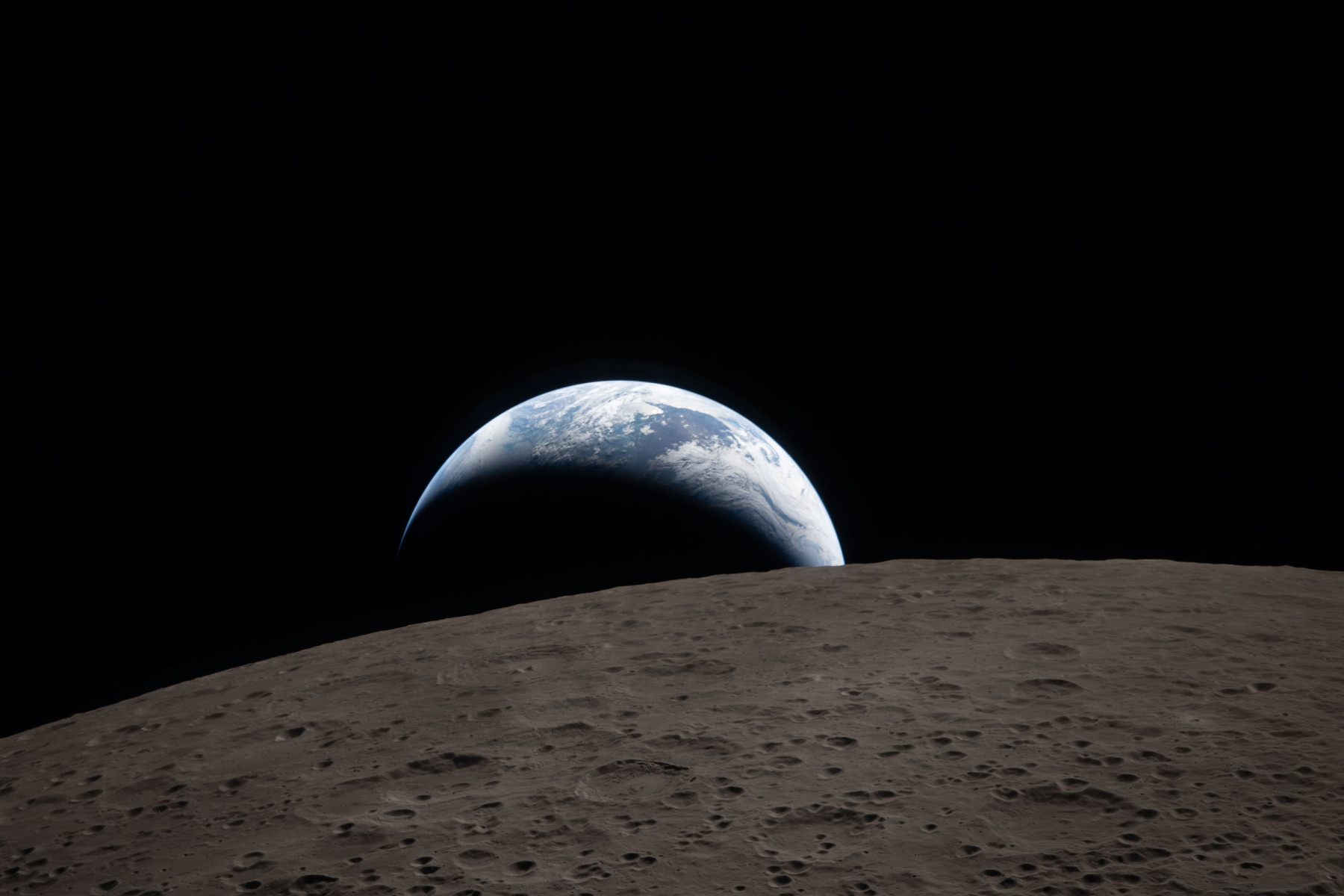 Запуск миссии Artemis II NASA: полет к Луне и