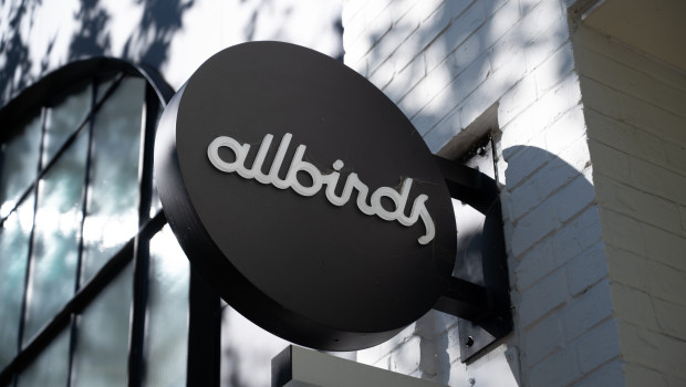 Allbirds переходит на ИИ, акции взлетели на 600%