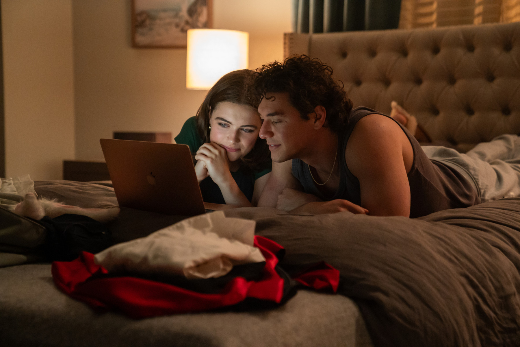 Сезон 2 сериала Off Campus: дата выхода и но