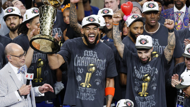 Нью-Йорк отмечает чемпионство Knicks: как смотреть парад онлайн