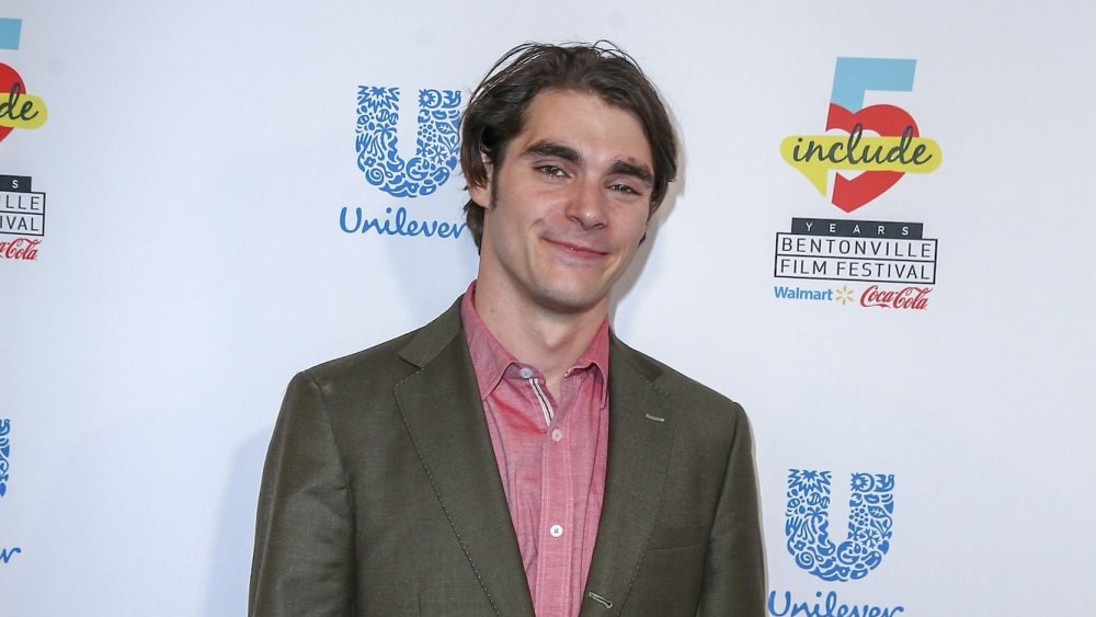 Агент RJ Mitte подтвердил, что актер покон