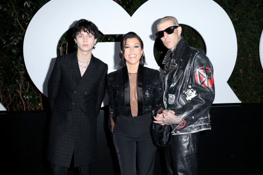 Kourtney Kardashian celebró el 23 cumpleaños de su hijastro disfrazada de vampiro