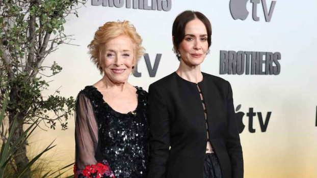 Holland Taylor selitti, miksi ei halua näytellä Paulsonin kanssa